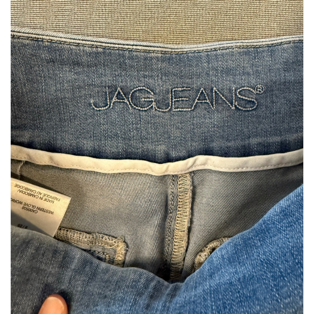 Jag Jeans Ainsley pull-on stretch denim shorts size 8 5” light blue denim - Picture 6 of 6